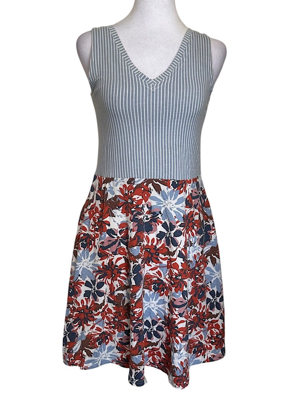 Pact Fit & Flare Dress Floral Striped V-Neck Pockets Women’s Size S Sleeveless